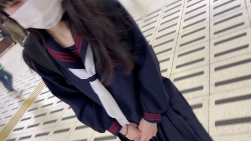 顔出し【個人撮影】経験人数1人。紺セーラー服の低身長_垢抜けないオマ◯コちゃんとの割り切り映像