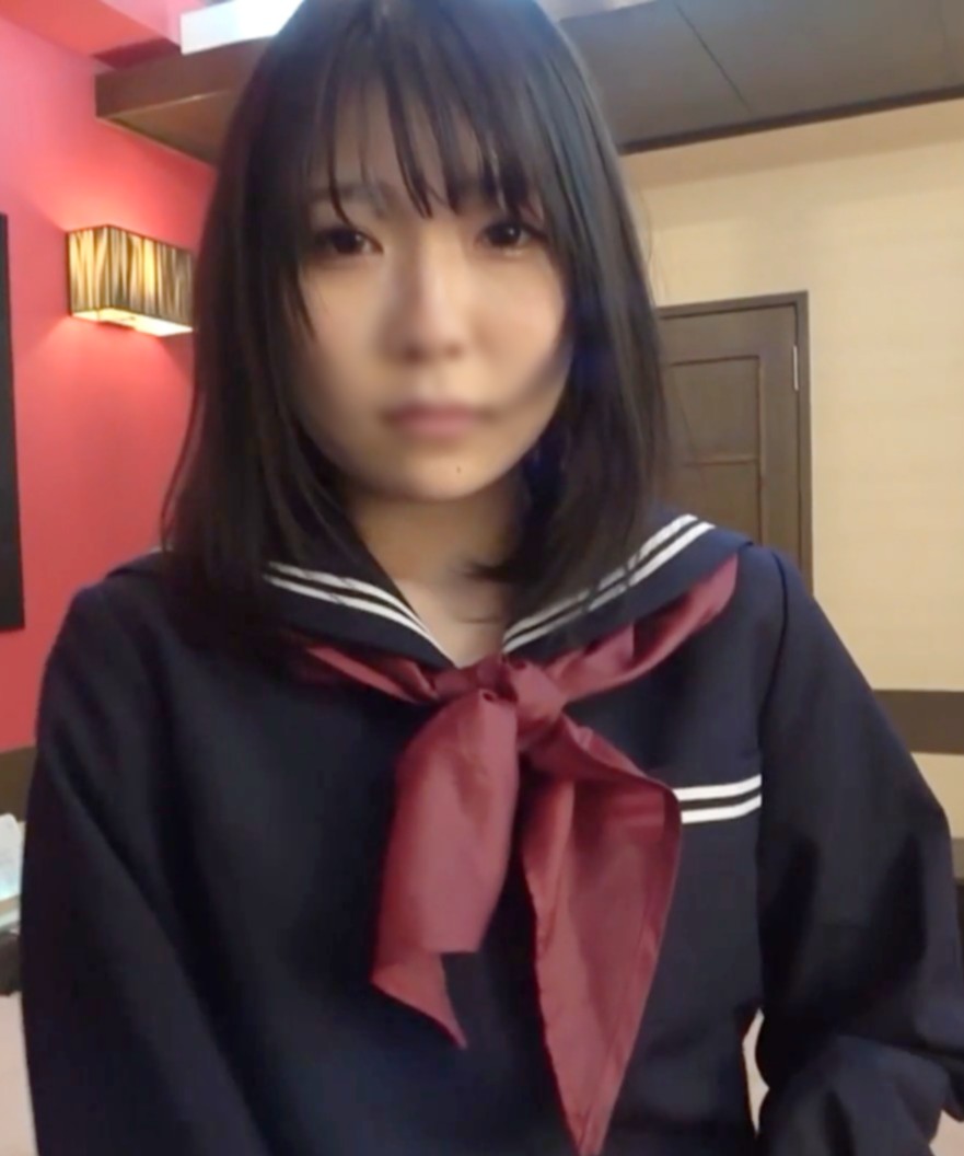 【初めて/18歳】アイドル越え制服女子に涙目フェラ奉仕させ、極狭ま〇こをゴリゴリ拡張セックス。耐え切れず獣のような喘ぎ声をあげさせてしまいました。そしてとどめの中出しに放心。