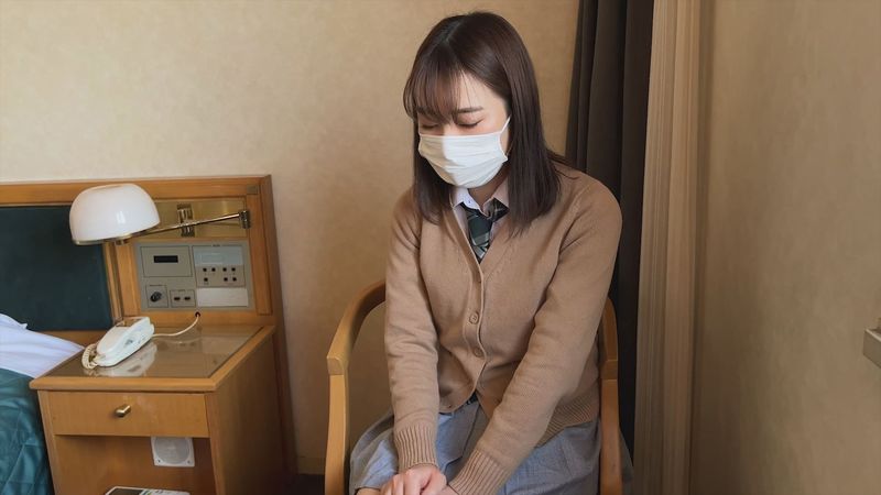 ※削除覚悟【個人撮影】遊び慣れた見た目の割に押しに弱い制服女子とパパ活_嫌がる*に無断で連続中出し