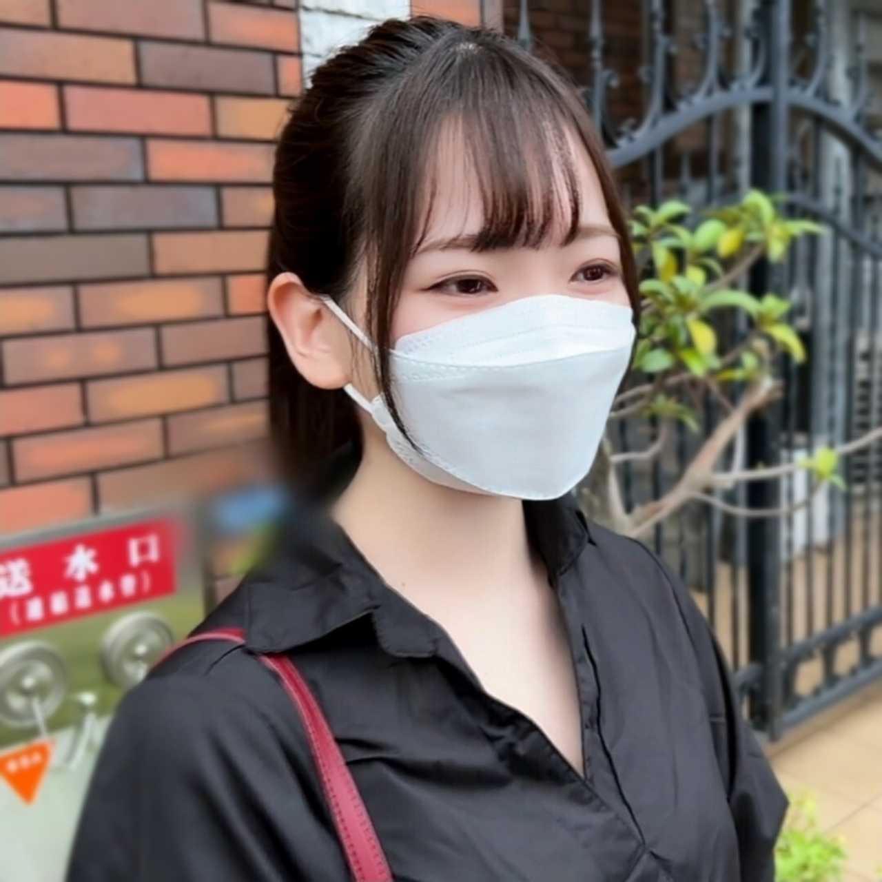 ※初撮影【本編顔出し】経験人数1人小柄でウブな童顔美女(18)恥じらうキツキツま〇こに妊娠不可避の無責任2連続生中出し ※フルHD高画質原版送付