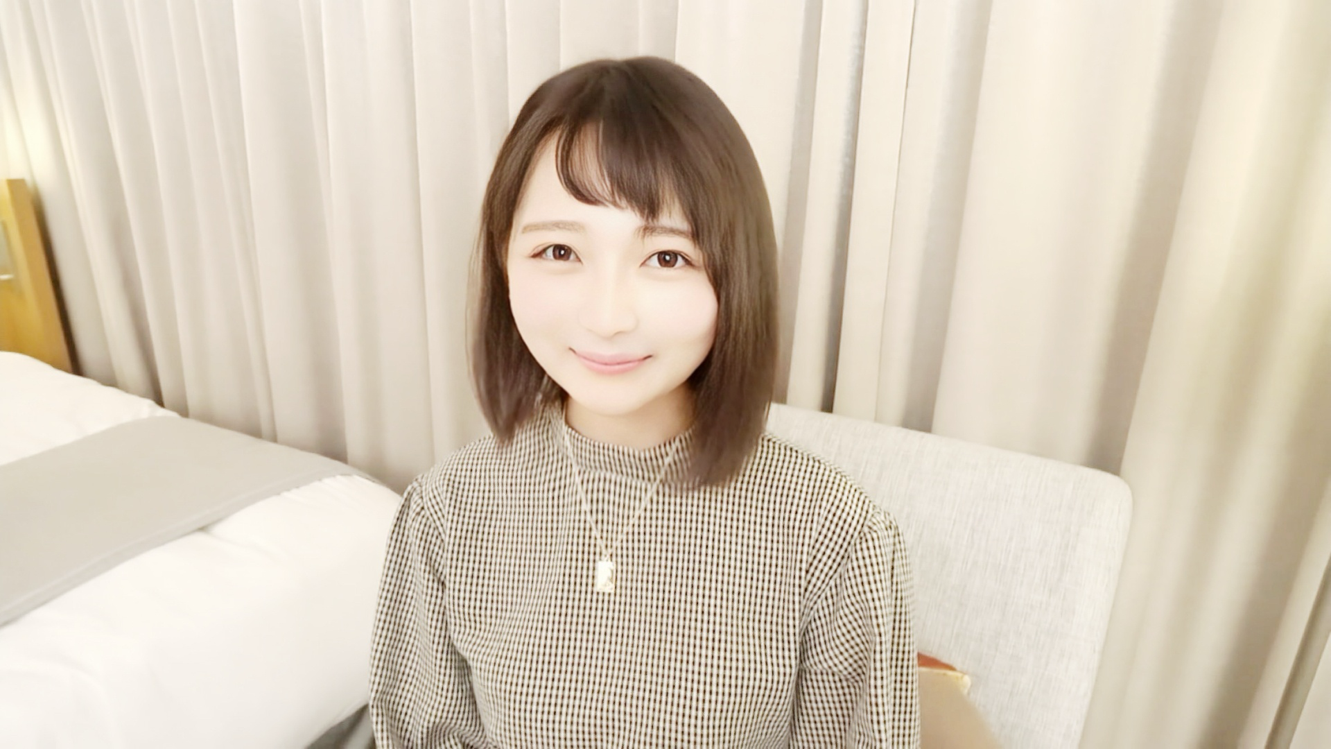 ※3日間限定！！！【初撮影】Mっ気がある美人エステティシャン23歳にホテルに着いてすぐしゃぶってもらいました。 ※特典あり