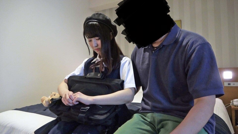 【制服】発表会に同伴してくれた叔*さんとホテルで二人っきり‼