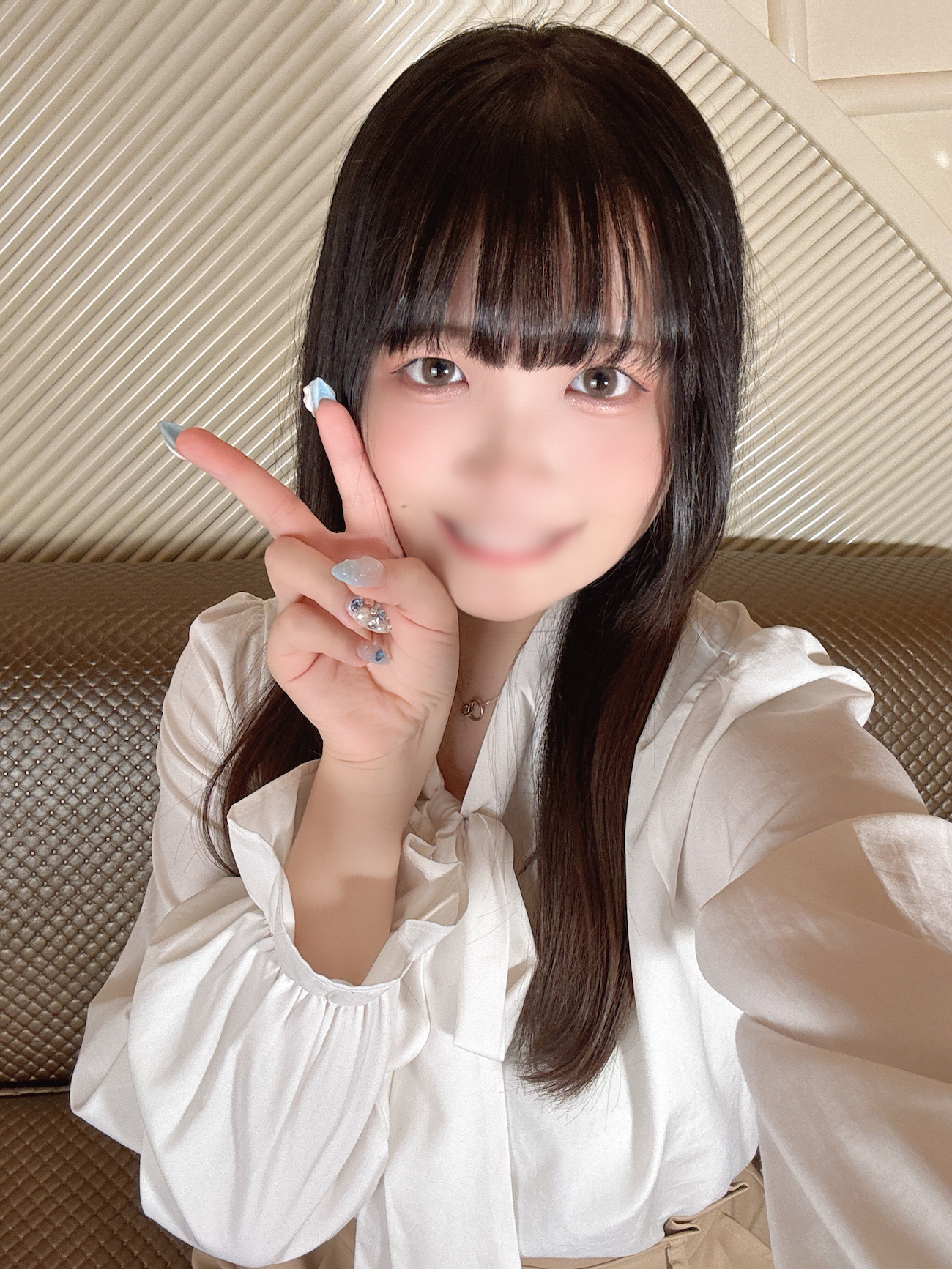 【天然まんこ×18歳の背徳感】※特典で顔出し♡清楚系JDことねちゃん18歳　綺麗なおっぱいを責めて淫乱化すると、幸せそうなエロ顔になりながら大量中出し♡