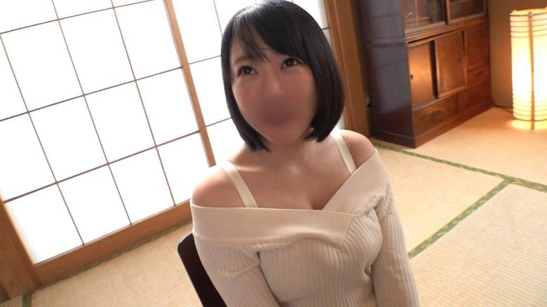 【人妻不倫】はちきれそうな爆乳＆プリ尻！３８歳美人妻を騎乗位で突き上げピストンSEX。