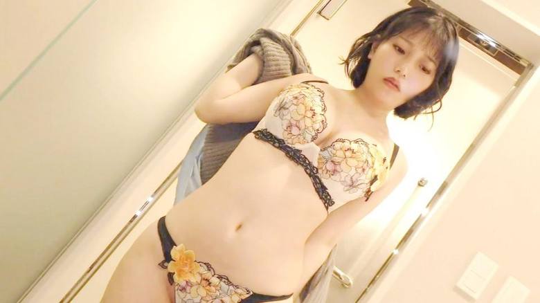 【超爆乳100cm×超巨尻110cm】圧倒的背徳感 Hカップダイナマイトボディ人妻教師に膣内射精